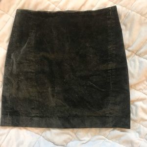 Aritzia Sunday Best Lyra Skirt